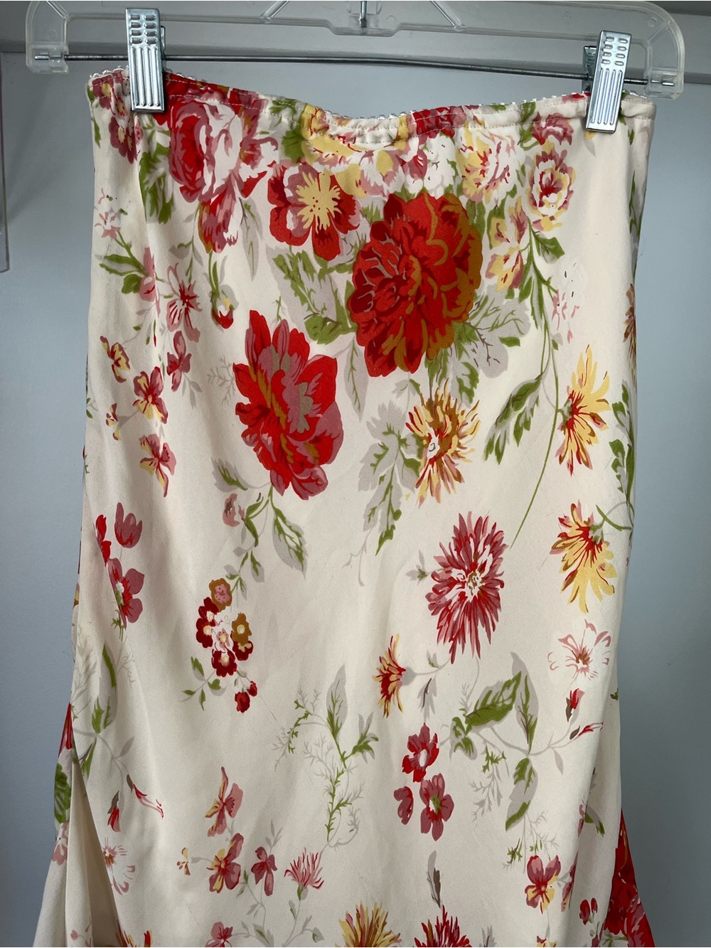 Jessica Petites Ivory Midi Skirt with Red Floral Print - Picture 6 of 13